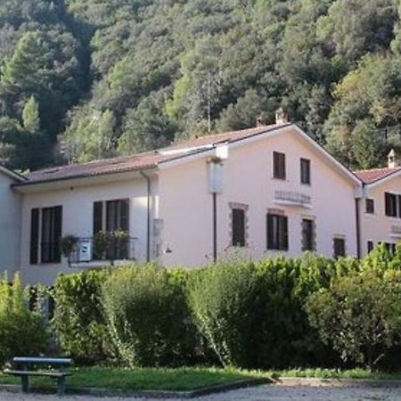 Il Casolare Della Cascata Hotel Terni Bagian luar foto