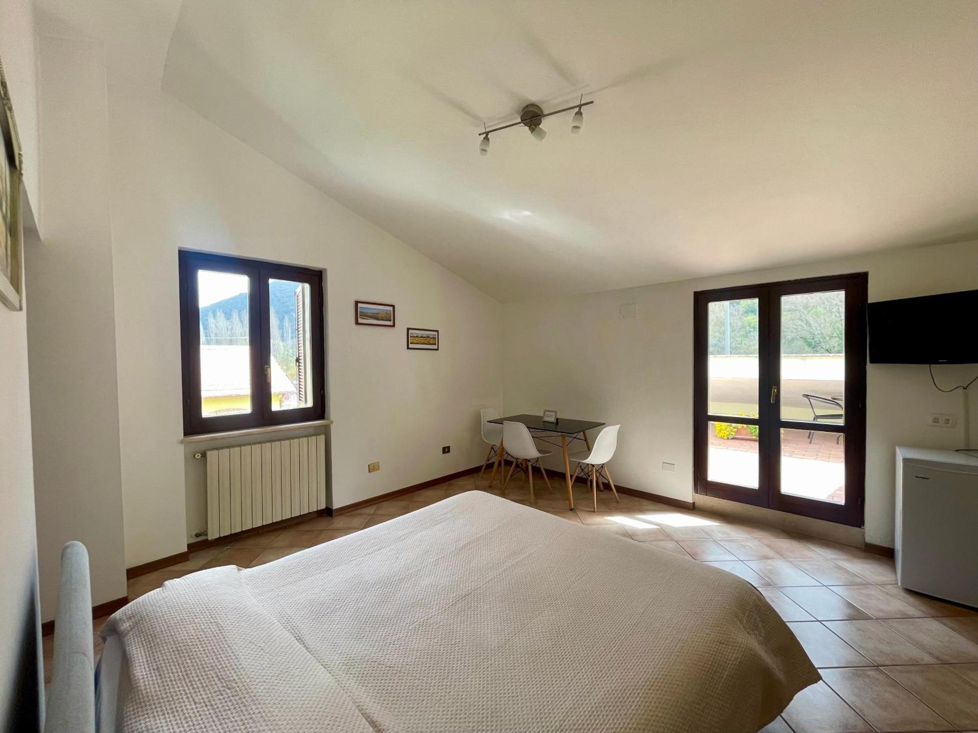 Il Casolare Della Cascata Hotel Terni Ruang foto