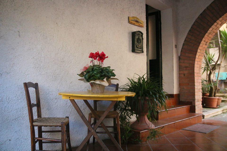Il Casolare Della Cascata Hotel Terni Bagian luar foto